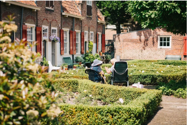 研究表明:老年人多用智能產(chǎn)品有利于保護認知功能(圖1) 研究表明:老年人多用智能產(chǎn)品有利于保護認知功能(圖1)